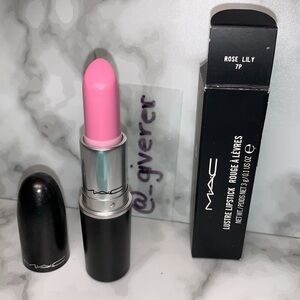 ROSE LILY Fantasy of Flowers Lustre Lipstick MAC